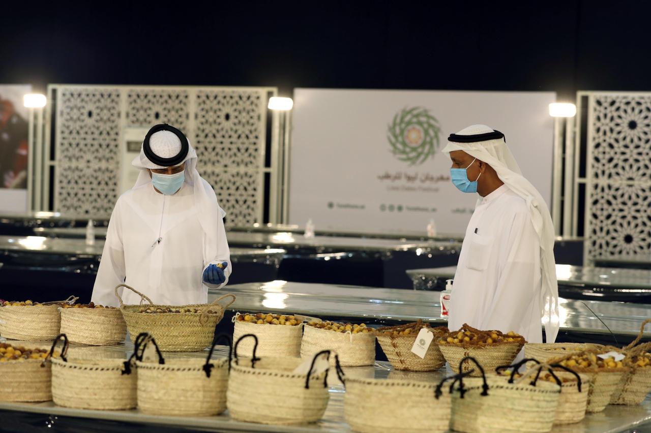 تحت رعاية منصور بن زايد.. مهرجان ليوا للرطب ينطلق 15 يوليو القادم