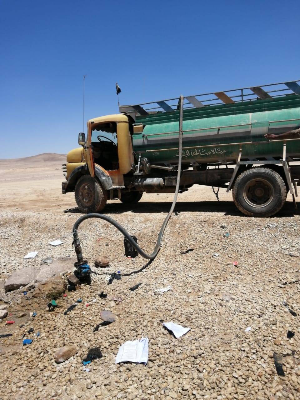 المياه ضبط عدد من الصهاريج التي تعتدي على خط ناقل مياه السلطاني بنحو(100) متر مكعب / الساعة في الكرك