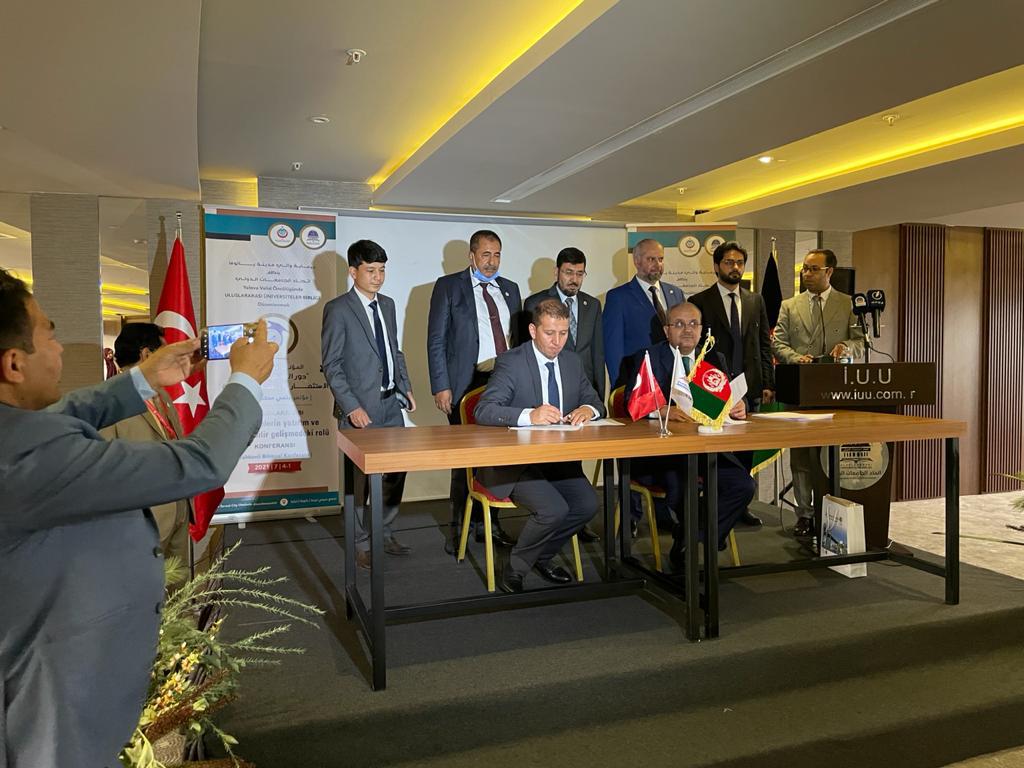 حزمة إتفاقيات لجامعة جدارا  على هامش المؤتمر الدولي دور الجامعات في الاستثمار والتنمية المستدامة  في تركيا