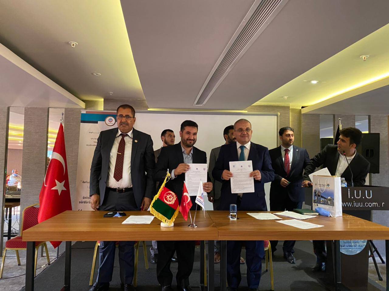 حزمة إتفاقيات لجامعة جدارا  على هامش المؤتمر الدولي دور الجامعات في الاستثمار والتنمية المستدامة  في تركيا
