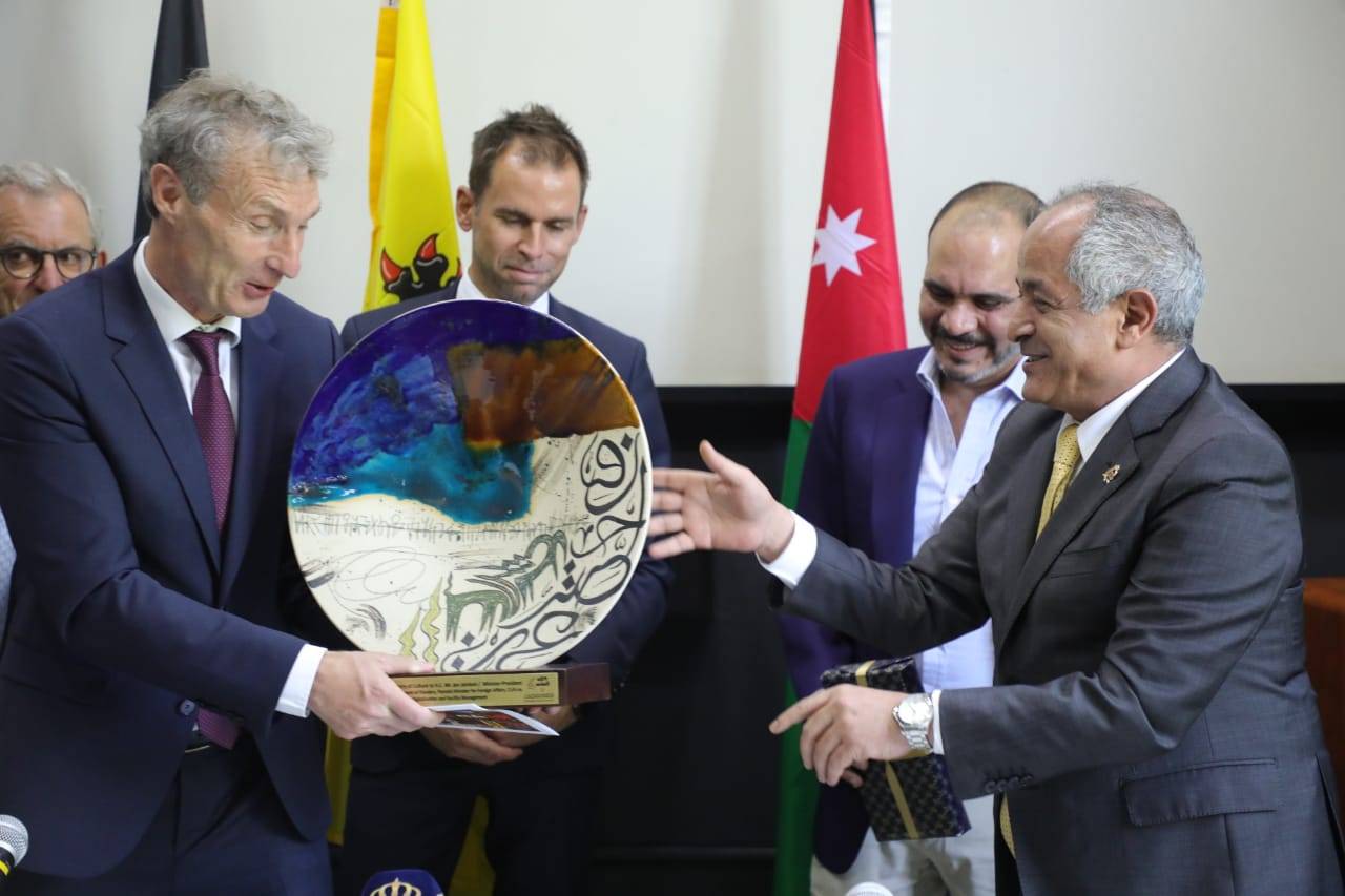  العايد يوقع اتفاقية الإنتاج المرئي والمسموع بين الأردن والمجتمع الفلمندي