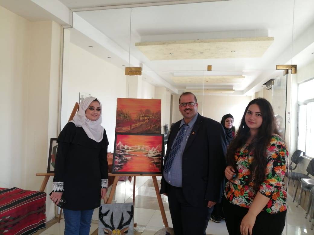 محافظ جرش يفتتح معرض القيصر الفني السابع عشر 