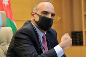 الخصاونة يوعز بإيقاف العمل بنظام (backtoback)