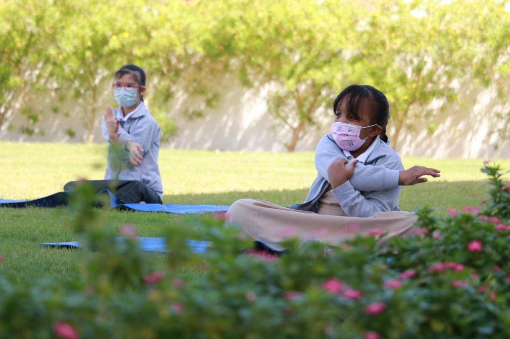 الشارقة للخدمات الإنسانية تصدر عدد الصيف 361 من مجلة المنال الإلكترونية