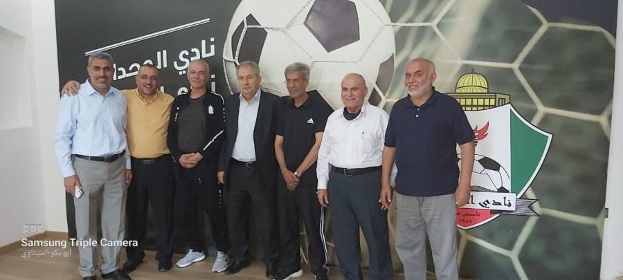 إدارة الوحدات تعين شلباية مديرا لفريق الكرة الأول