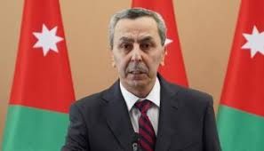 أبو قديس يعقد مؤتمراً صحفياً حول امتحان “الفيزياء