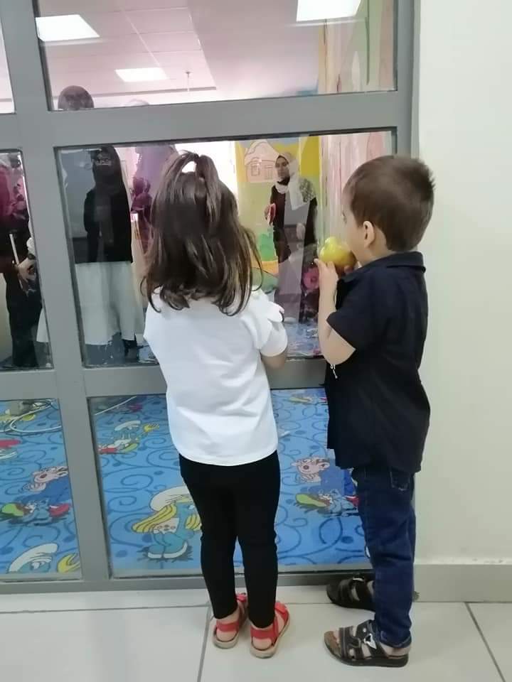 مبادرة بسمة ملاك تنفذ مبادرة تطوعية في مستشفى الزرقاء الجديد .. صور 