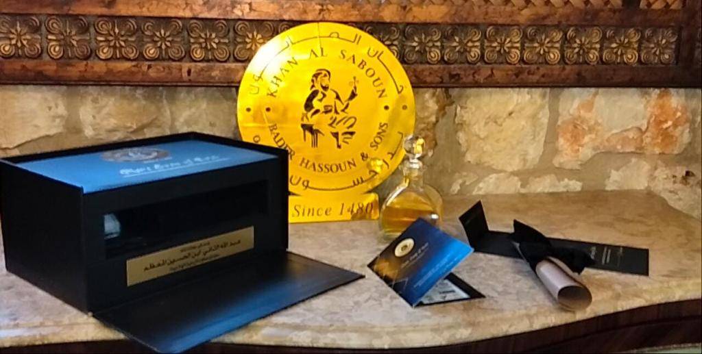 عارف مغامس يكتب : من تراث لبنان إلى الأردن الحبيب ...عطر الملكة رانيا والملك عبدالله الثاني بتوقيع خان الصابون