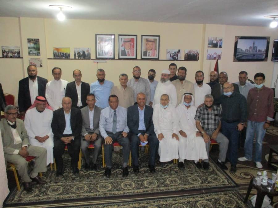 ملتقى متقاعدي جنوب شرق عمان العسكريين يقيم امسية لقاء الوفاء لأبناء المتوفين من اعضاء الملتقى