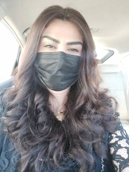 الزميلة إخلاص القاضي تفوز بجائزة الحسين للسرطان عن افضل مقال بعنوان جائحة الارجيلة تسابق زمن الجائحة