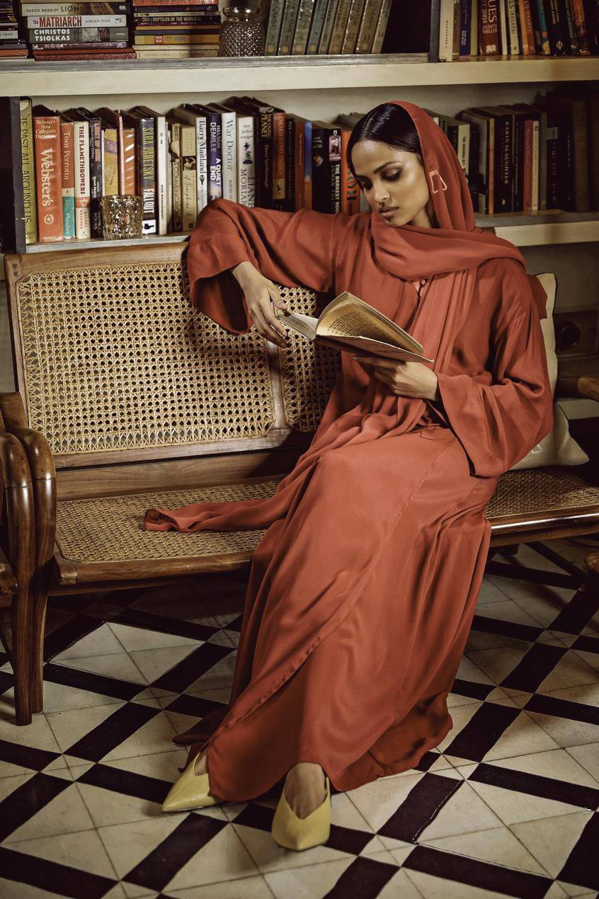 علامة كيفي تطلق موقعها للتسوق الإلكتروني وتستعرض مجموعتها الفريدة من الملابس المحتشمة والأنيقة