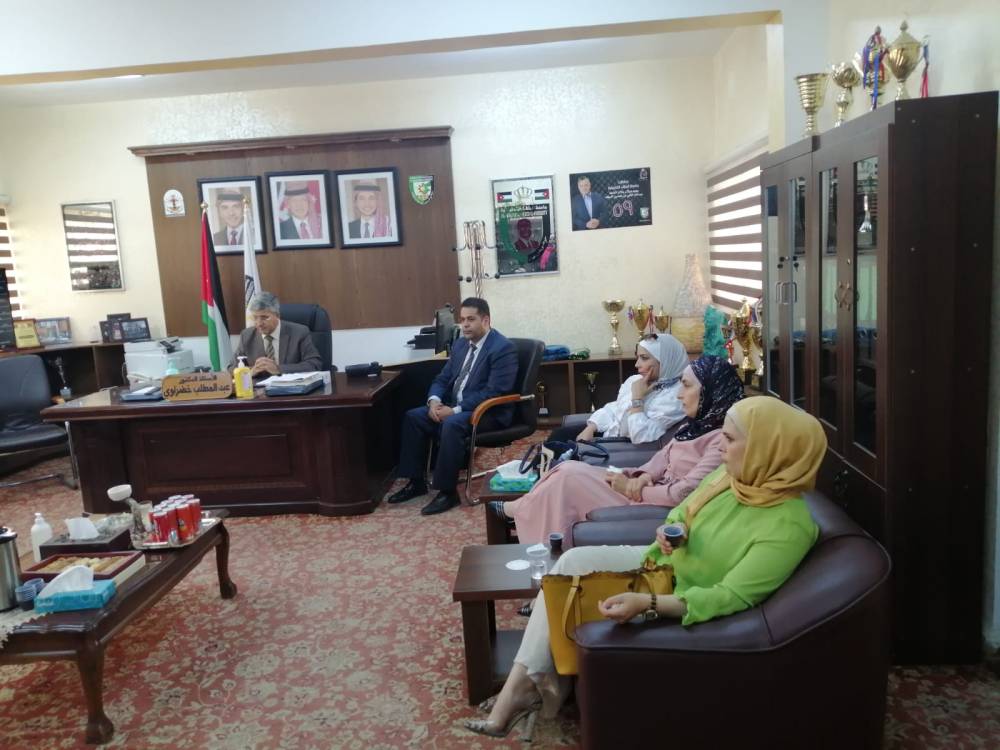 لقاء لمؤسسات المجتمع المدني في اربد في كلية اربد الجامعية 