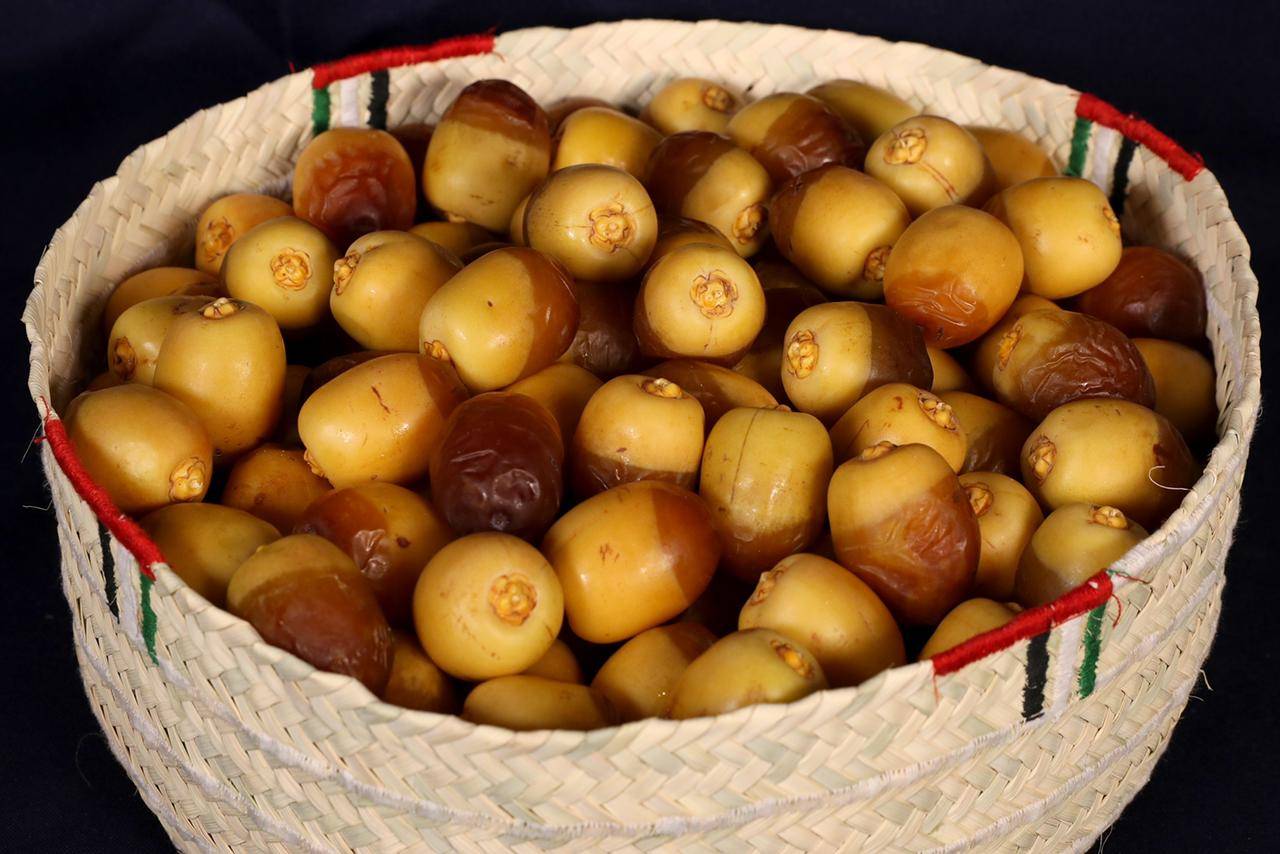 تحت رعایة منصور بن زاید.. مھرجان لیوا للرطب 17 ینطلق غداً