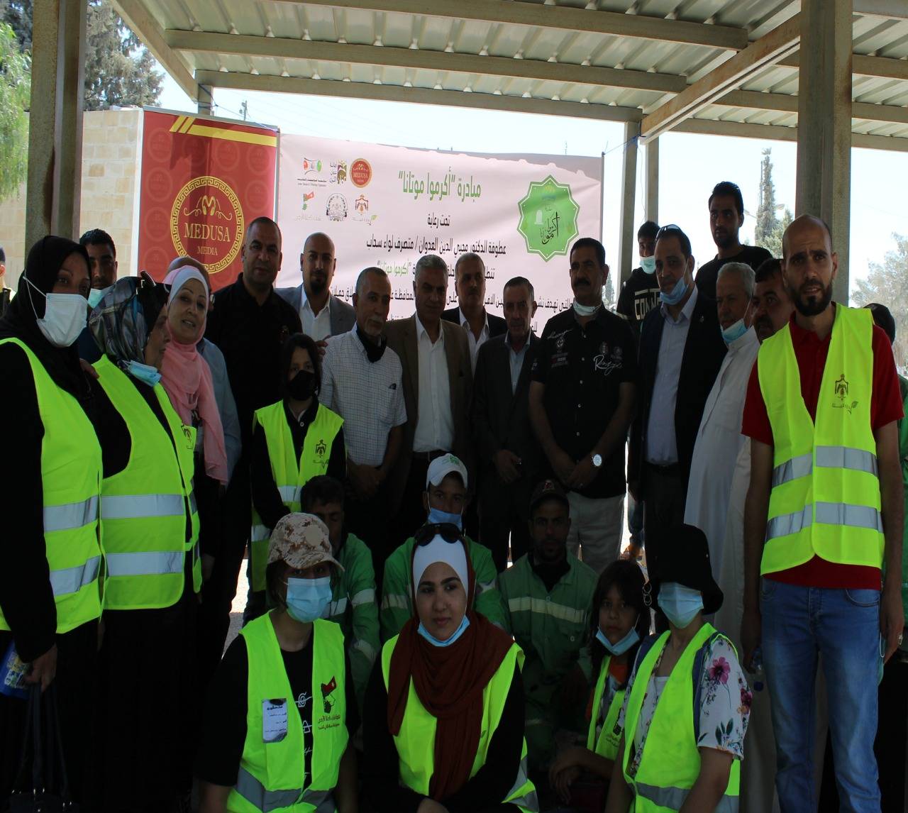 انطلاق فعاليات مبادرة اكرموا موتانا في مقبرة سحاب الاسلامية 