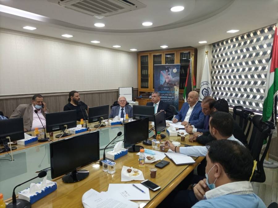 السنافي خلال لقاءه ممثلي شركات مقاولات أردنية : نسعى بكل جدية لترجمة توصيات القمة الثلاثية