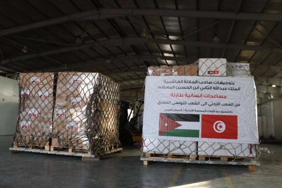 طائرة المساعدات الطبية الأردنية تحط في تونس
