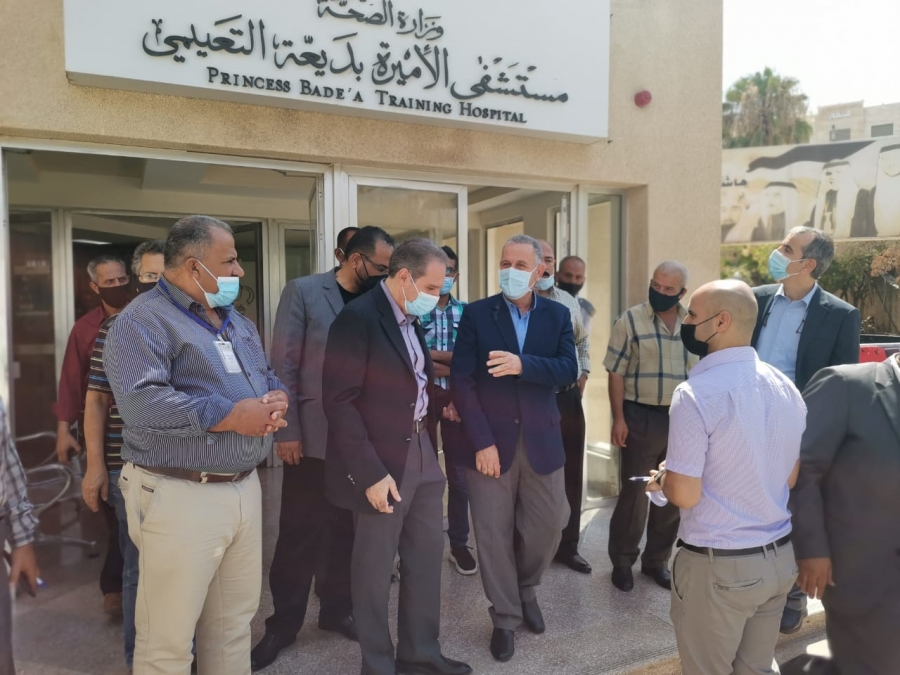 وزير الصحة يتفقد واقع الخدمات المقدمة للمواطنين بمستشفيات في إربد
