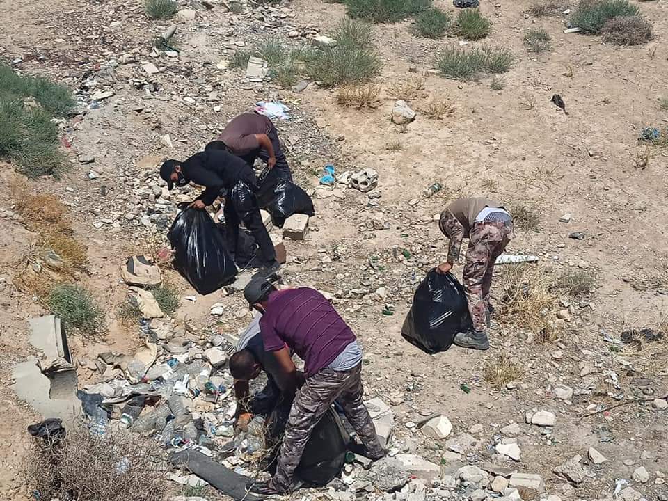 وزارة الإدارة المحليه تشارك في الحملة الوطنية للمحافظة على البيئة (بهمتنا ... نحمي بيئتنا) 