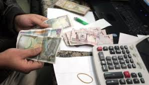 المغتربون يرفعون الطلب على الدينار