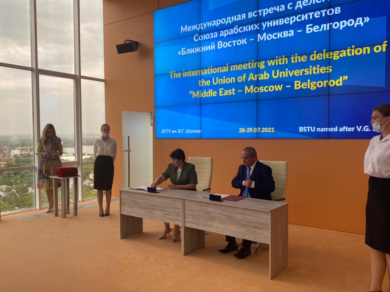 جامعة جدارا تبرم اتفاقيات مع خمس جامعات روسية على هامش ملتقى الجامعات العربية والروسية 