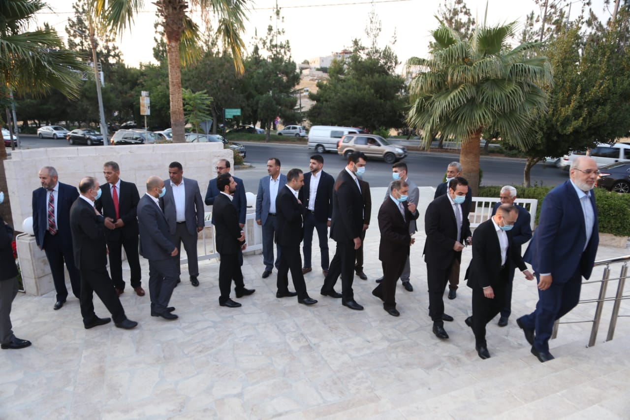 محمد خليل المعاني مبارك الخطوبة