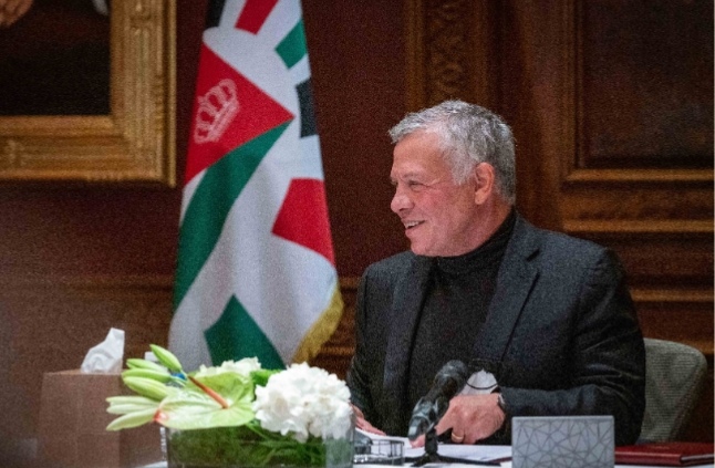 الملك يعرب عن تقديره للجنة الملكية لتحديث المنظومة السياسية ودعمه لأعمالها