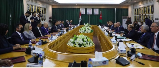 الفايز: القمة الأردنية العراقية المصرية خطوة متقدمة في إطار تعزيز العمل العربي المشترك