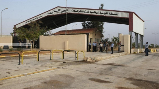 نقابة التخليص ونقل البضائع: عودة حركة الشحن في مركز حدود جابر