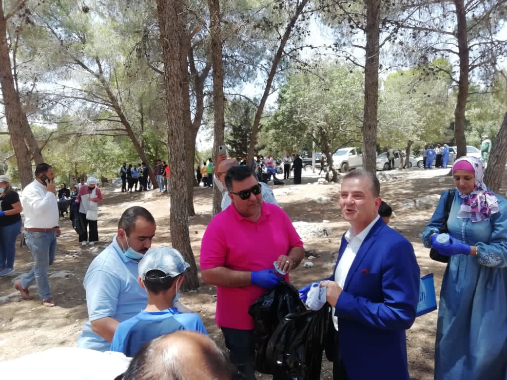 البلقاء التطبيقية تنفذ حملة توعوية بيئية للحفاظ على البيئة ومقدرات الوطن من التلوث والاستنزاف 