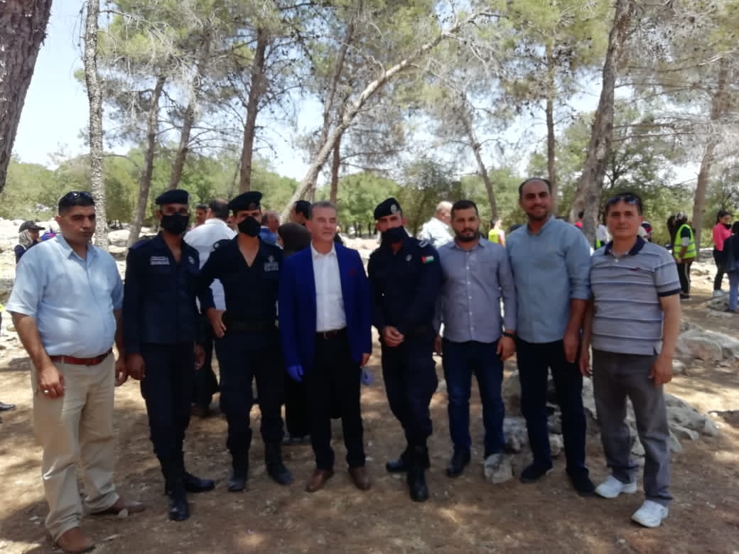 البلقاء التطبيقية تنفذ حملة توعوية بيئية للحفاظ على البيئة ومقدرات الوطن من التلوث والاستنزاف 