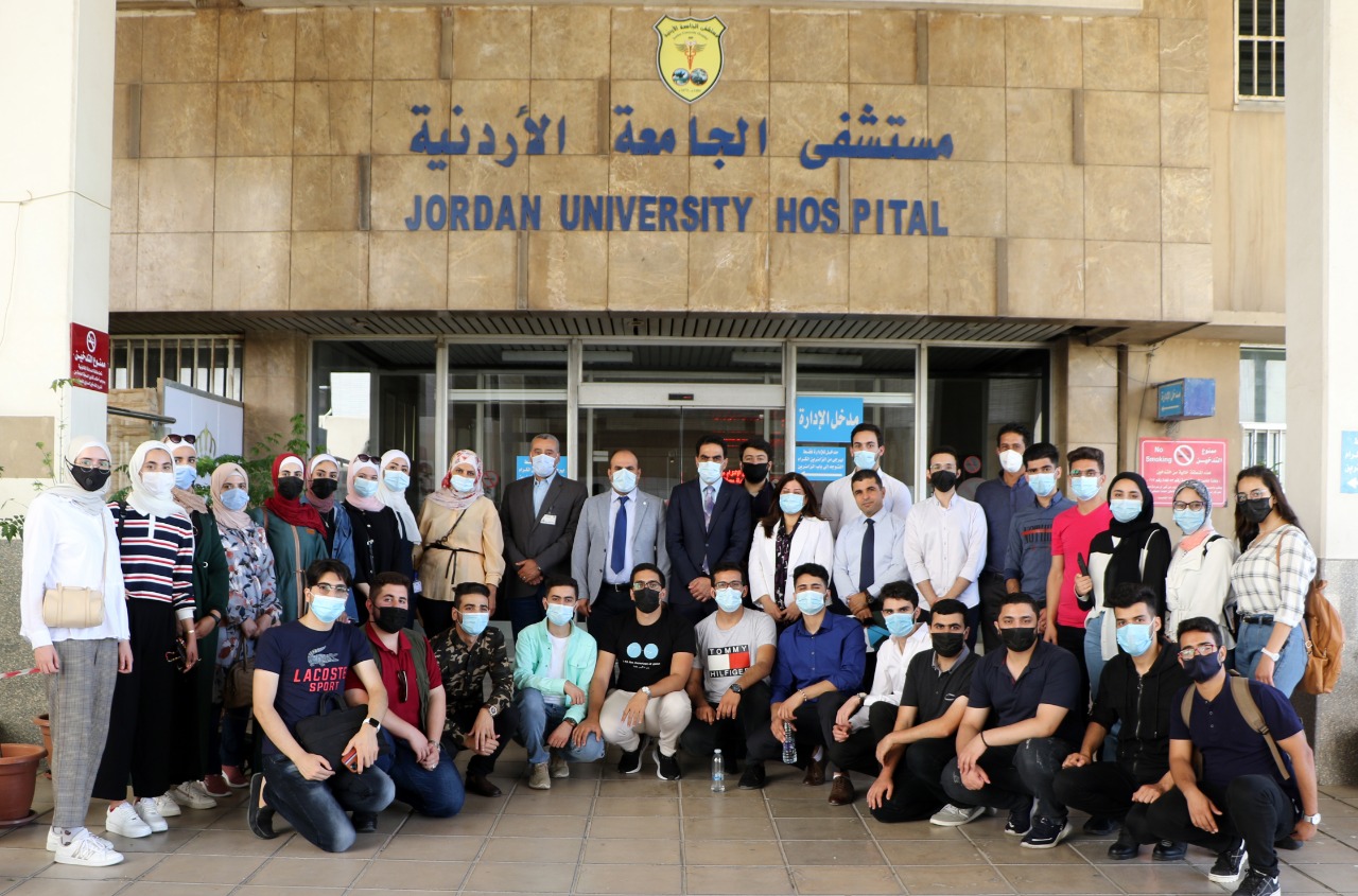 ضمن مشروع Meditec .. وفد طلابي يزور مستشفى الجامعة الأردنية 