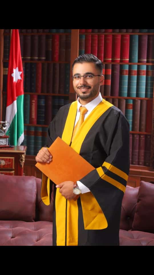 الماجستير بتقدير جيد جدا في الجيوفيزياء وجيولوجيا البترول لـ سامر صالح الجرف