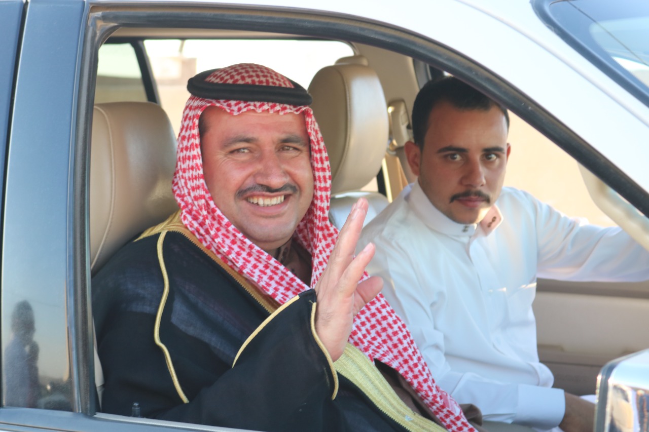 الخريشا طلب والسرحان أعطى 