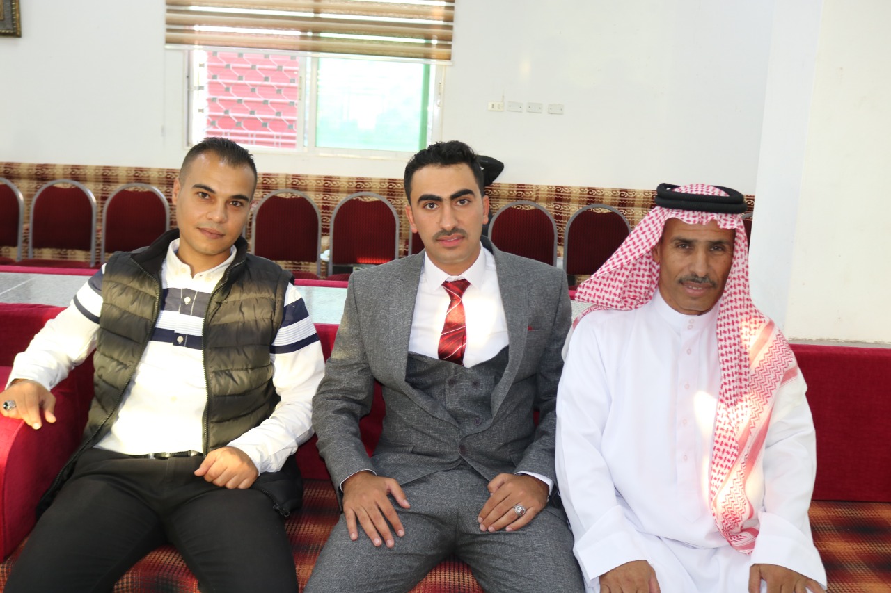 الخريشا طلب والسرحان أعطى 