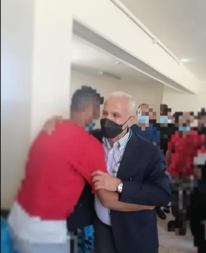 وزير التنمية الاجتماعية يهنئ منتفعين من خدمات الوزارة بنجاحهما في الثانوية العامة 