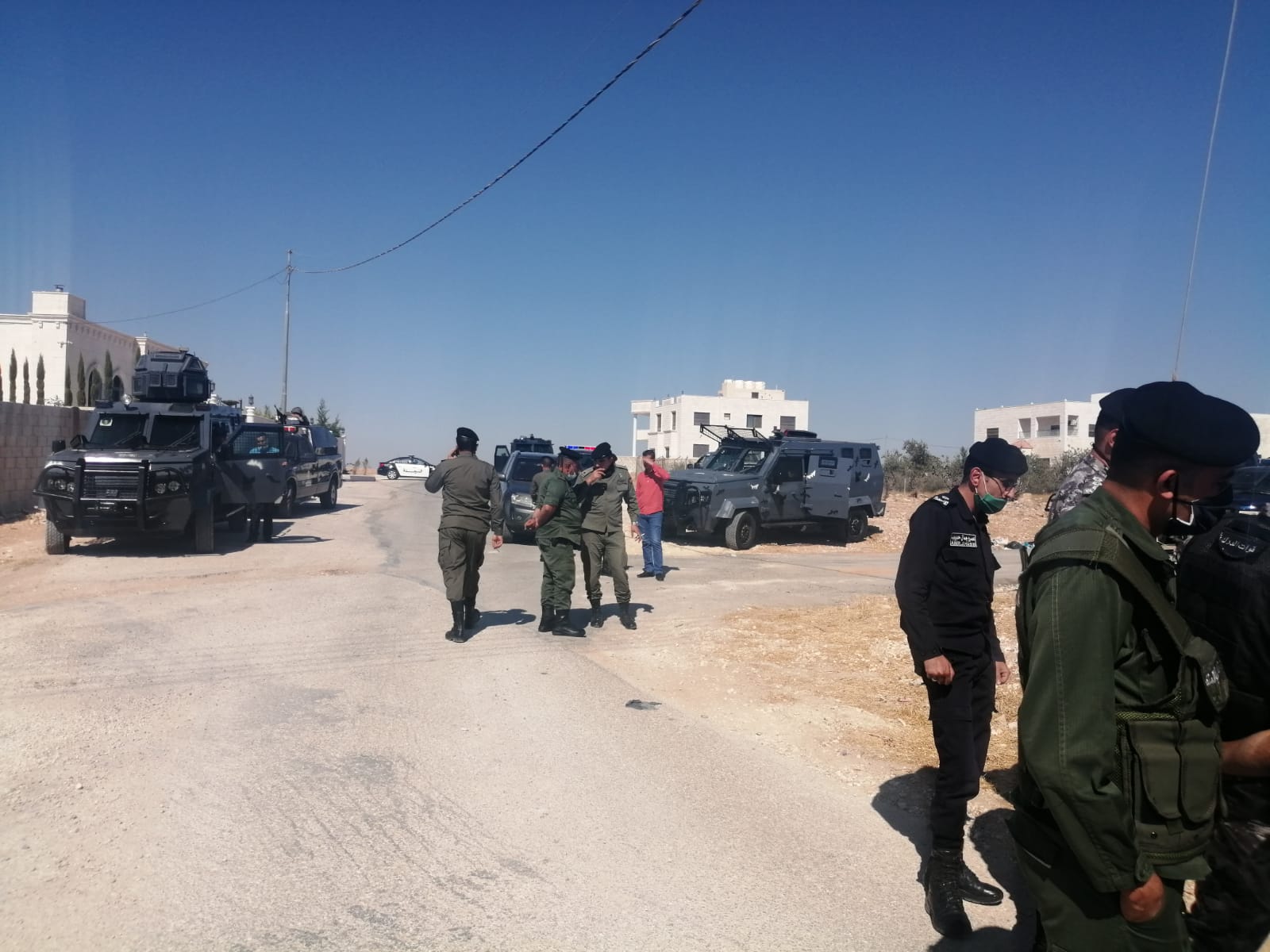 المياه :  ضبط (٤) اعتداءات على خط ناقل في منجا  تسحب كميات كبيرة من المياه