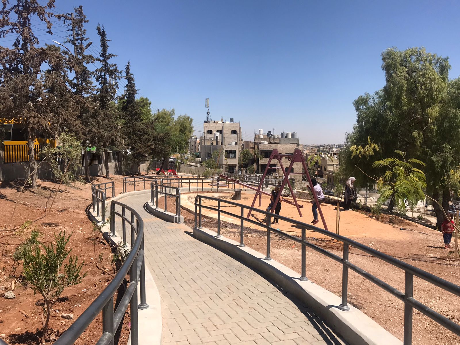 إفتتاح حديقة محمود القضاة ضمن مشروع تحسين الظروف المعيشية في أحياء شرق عمان 