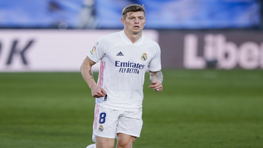 كروس: رحيل ميسي يسهل ضم مبابي.. وكريستيانو الأفضل بكل العصور