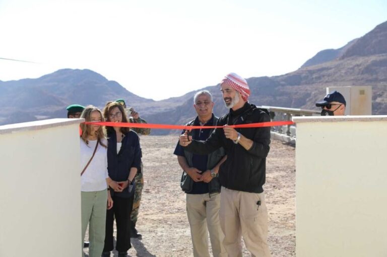 مندوبا عن الملك، الأمير غازي يفتتح المرصد الفلكي في وادي رم