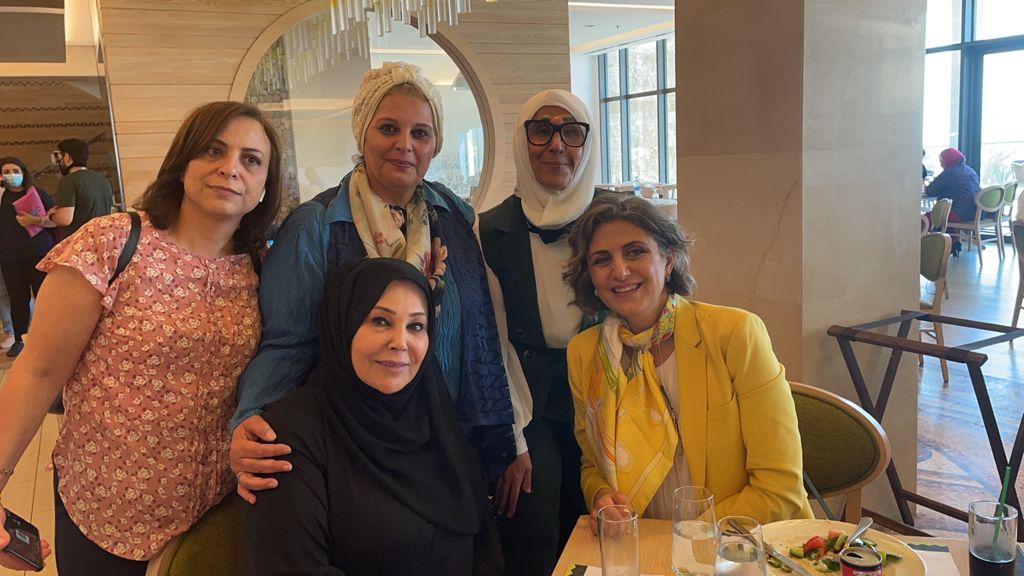 رئيسة الاتحاد النسائي تشارك في ورشة عمل حول حوار المنظمات النسائية مع اللجان المنبثقة عن اللجنة الملكية 