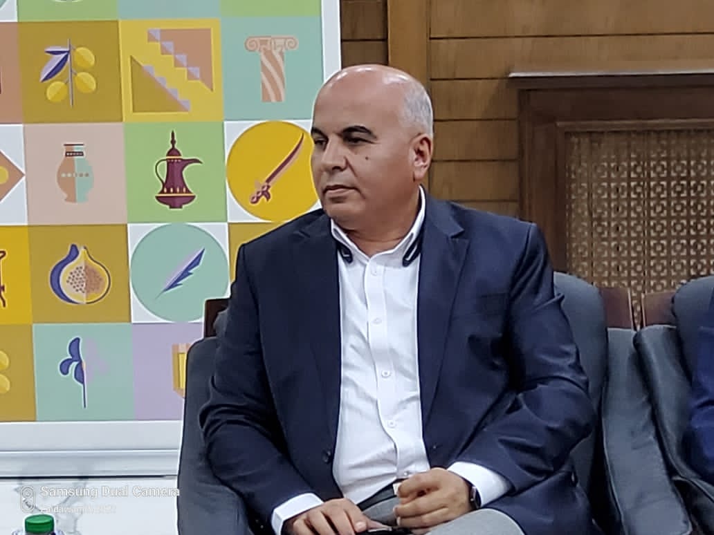 وفد من جمعية الجالية الأردنية في فرنسا يزور بلدية السلط 