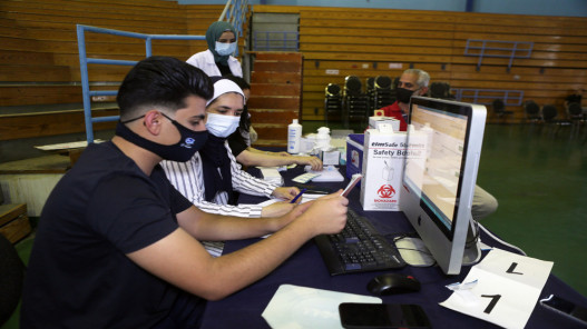 مراكز لإعطاء جرعتي اللقاح المضاد لفيروس كورونا السبت