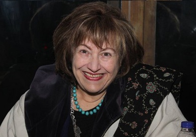 احذروها !! زليخه تفقد كوابحها .. فلا احد يقرع ابوابها او هاتفها .. والصقيع يزحف لأطرافها