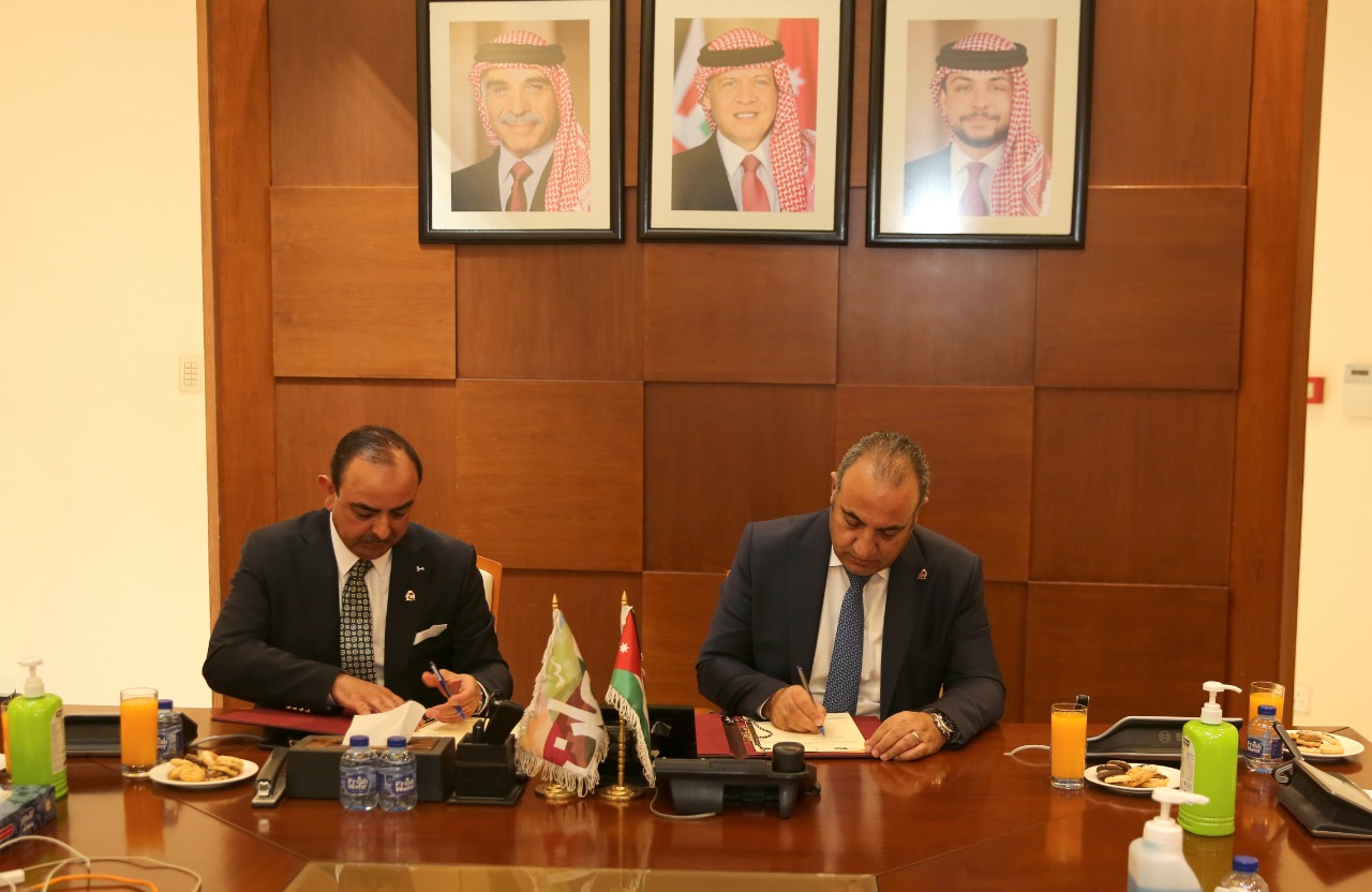 امانة عمان الكبرى وهيئة تنظيم النقل البري توقعان مذكرة تفاهم بهدف إيجاد اطر مؤسسية للتعاون