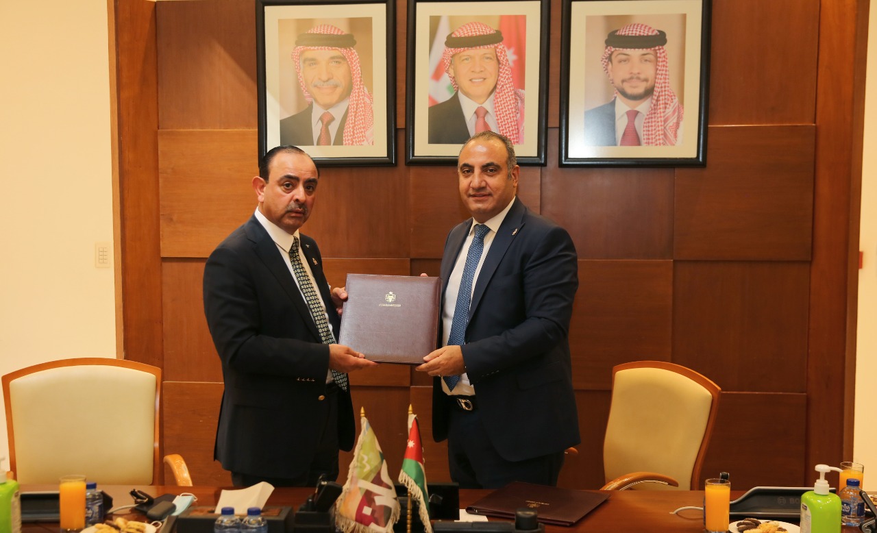 امانة عمان الكبرى وهيئة تنظيم النقل البري توقعان مذكرة تفاهم بهدف إيجاد اطر مؤسسية للتعاون