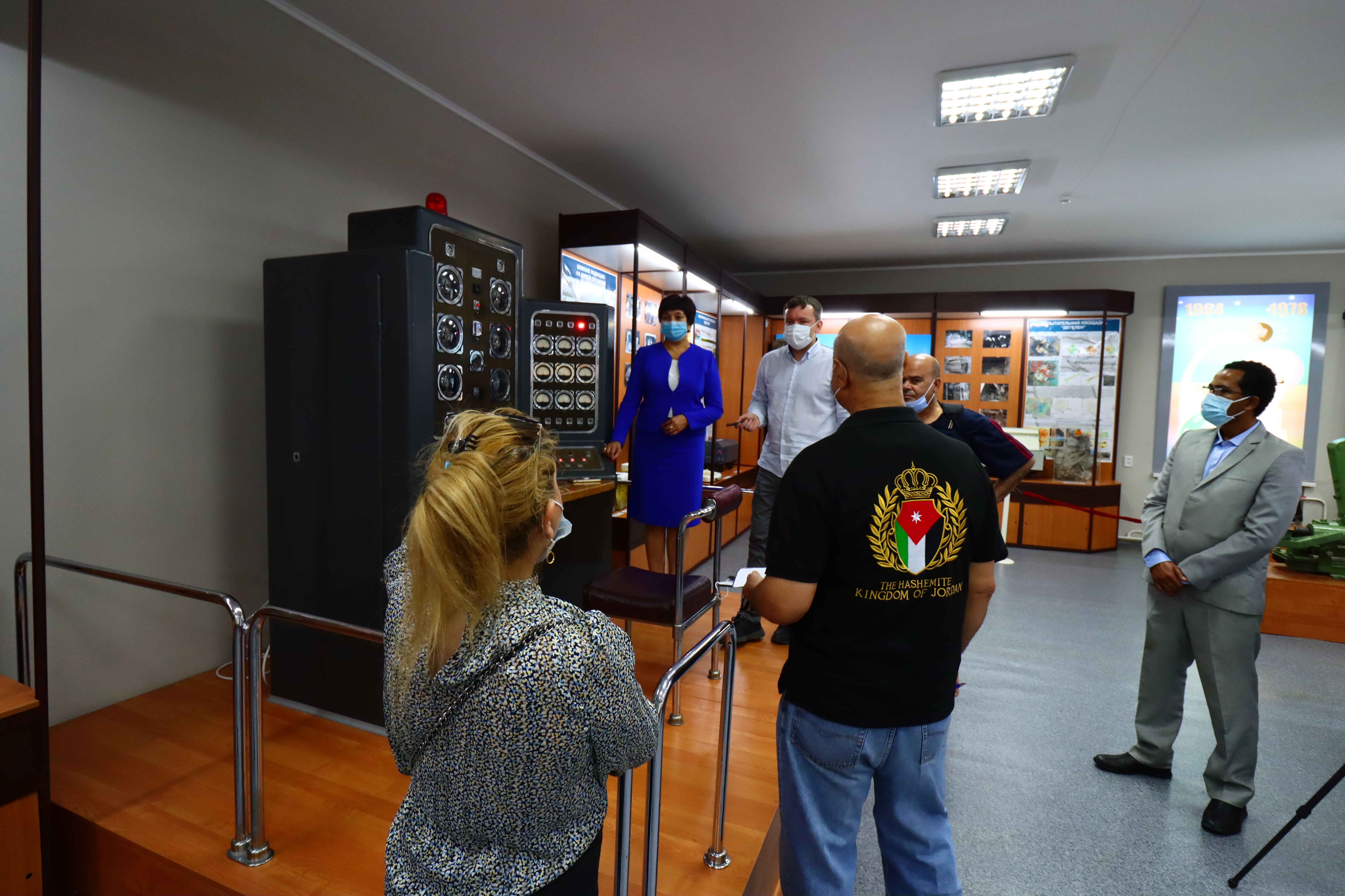 موقع جوهرة العرب الإخباري الشاهد الحيّ في كازاخستان ... كان هناك!!! كازاخستان و (30) عاماً من الجهود لإنقاذ العالم من التجارب والأسلحة النووية (1) / بقلم المستشار محمد الملكاوي / رئيس التحرير