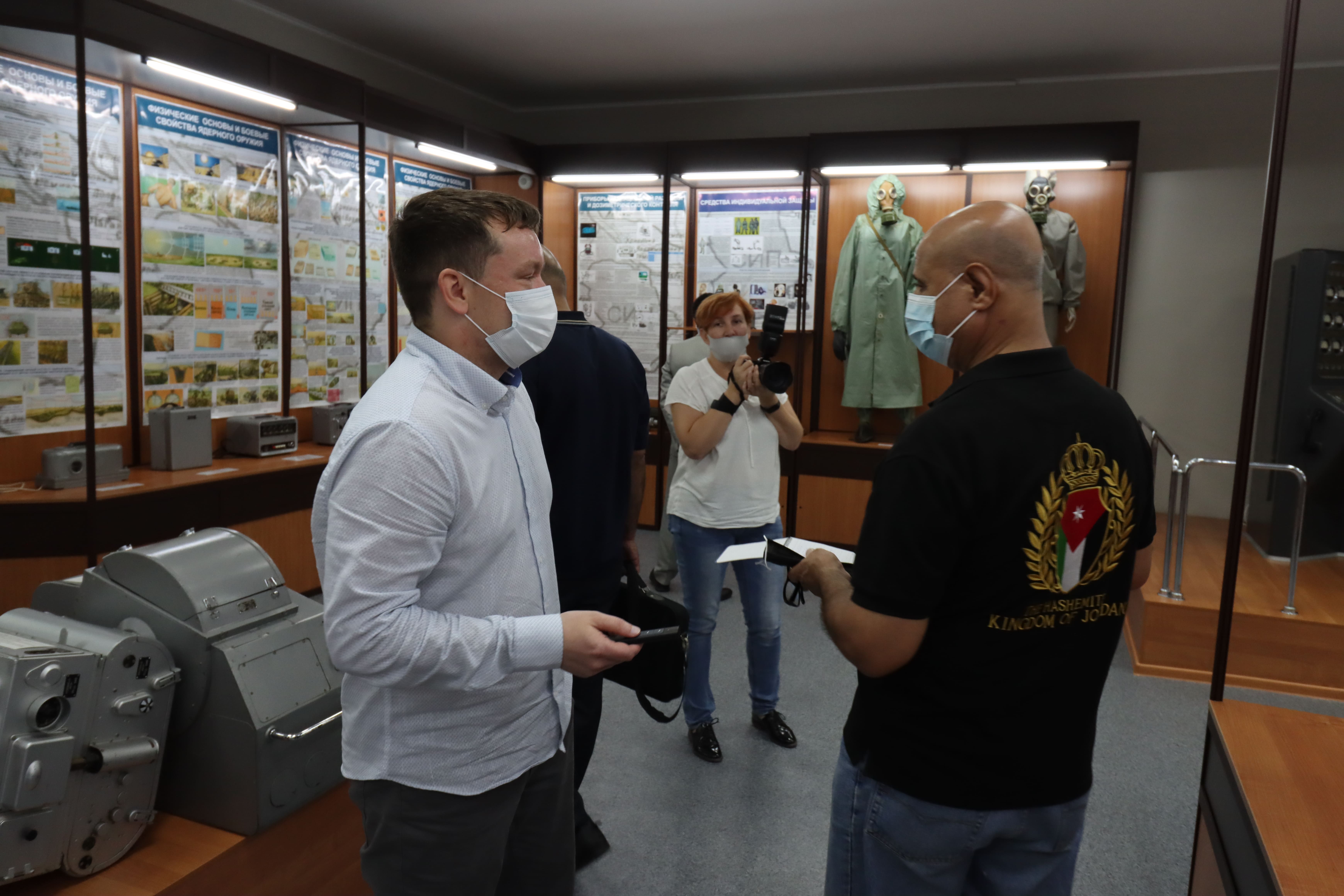 موقع جوهرة العرب الإخباري الشاهد الحيّ في كازاخستان ... كان هناك!!! كازاخستان و (30) عاماً من الجهود لإنقاذ العالم من التجارب والأسلحة النووية (1) / بقلم المستشار محمد الملكاوي / رئيس التحرير