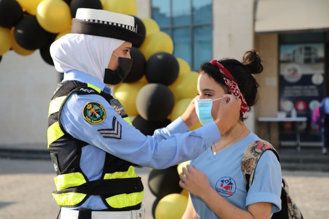 توعية أمنية ومرورية من الأمن العام في المدارس تزامناً مع بدء العام الدراسي 