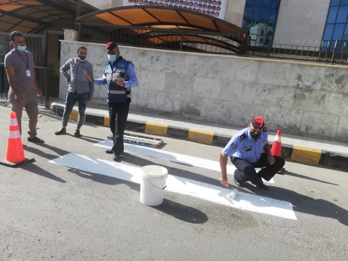 توعية أمنية ومرورية من الأمن العام في المدارس تزامناً مع بدء العام الدراسي 