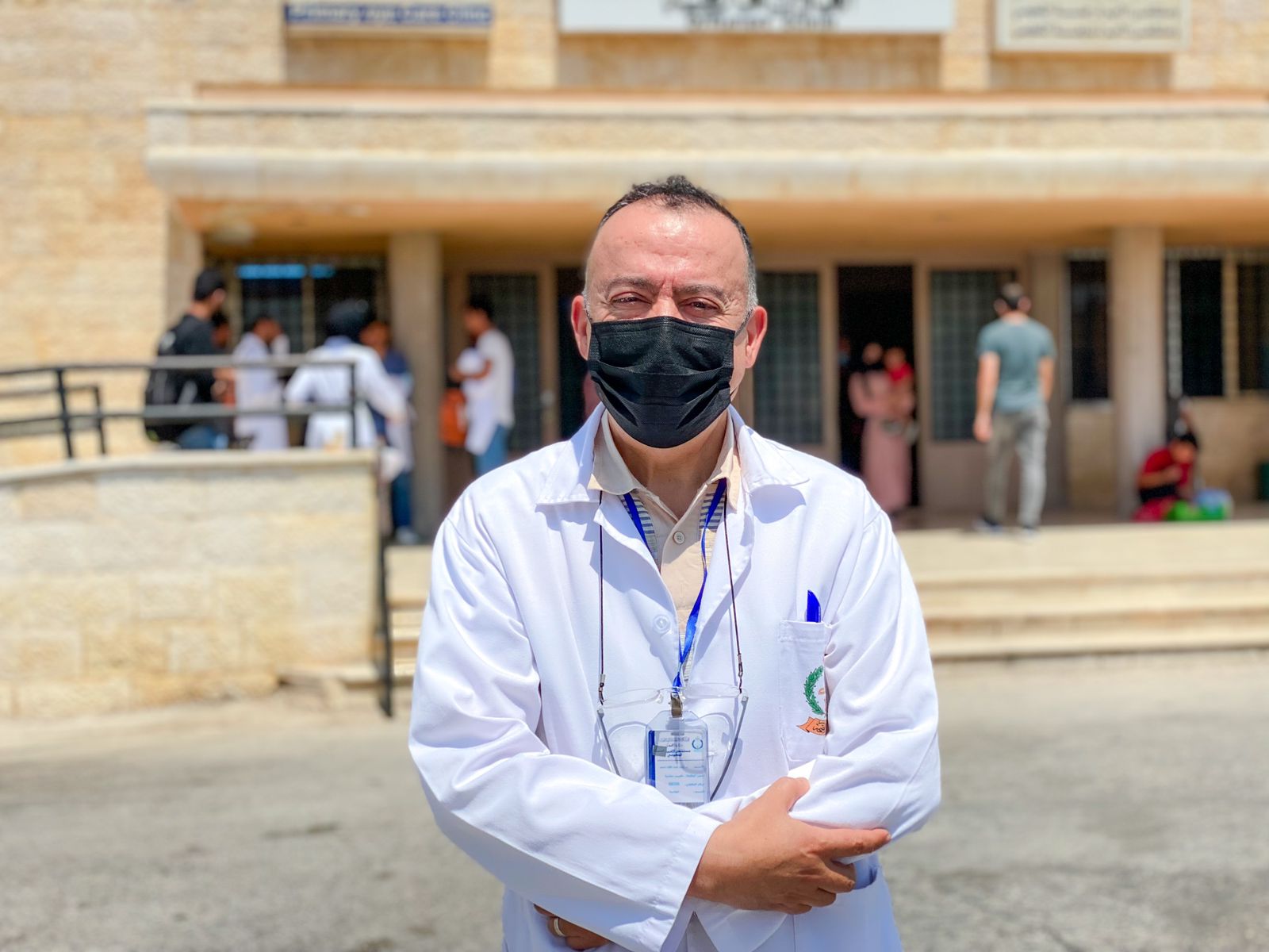 مفوضية شؤون اللاجئين تعلن عن بدء 6 أخصائيين طبيين من اللاجئين العمل بالمستشفيات والعيادات في الأردن